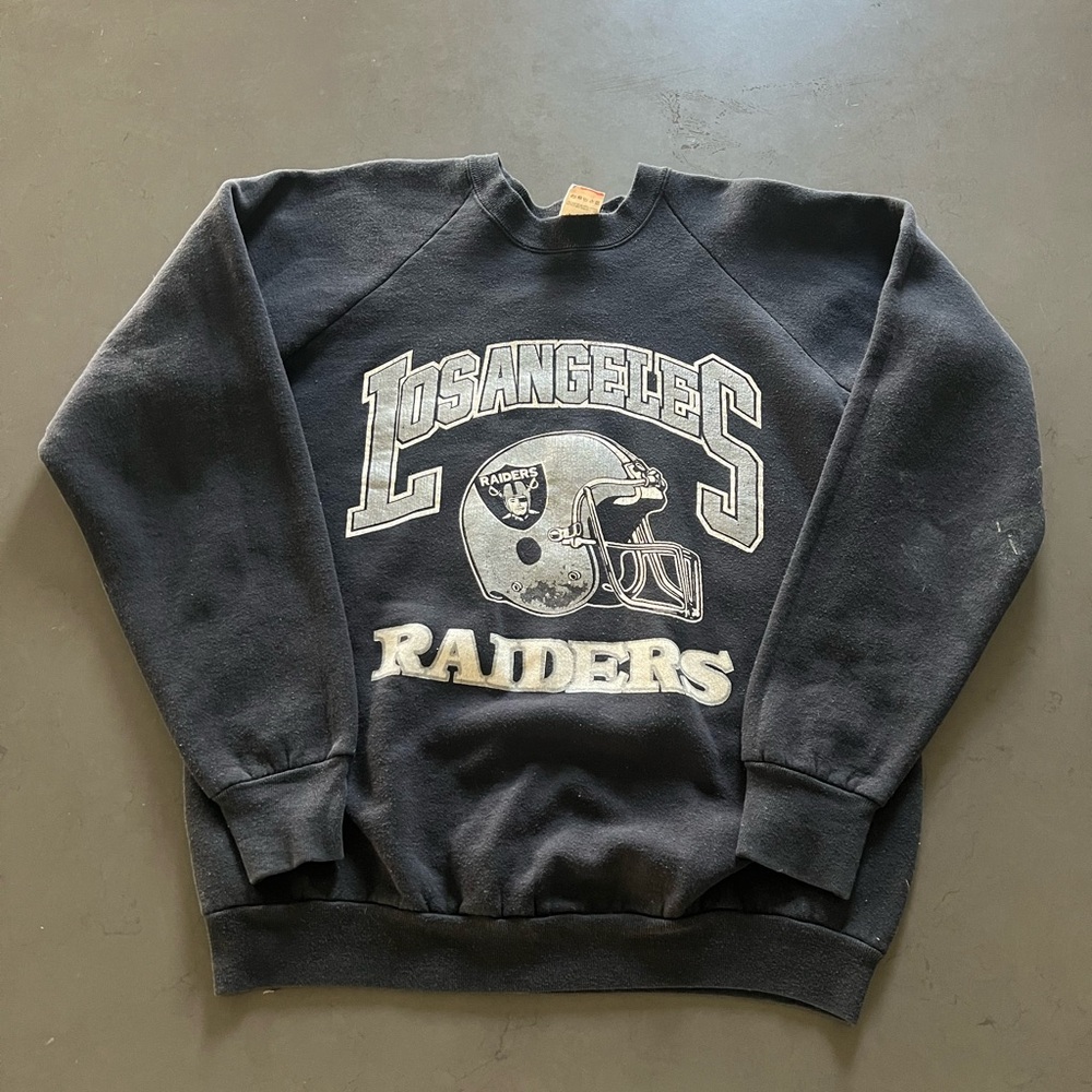 Vintage Raiders XL “Fits like a men’s Medium” pullover Fruit of the Loom